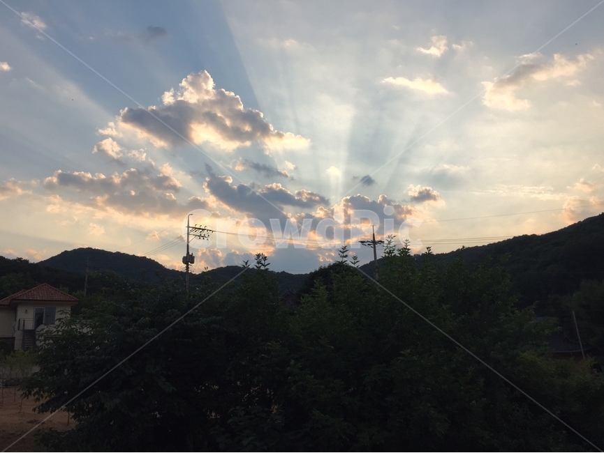 하늘,구름,빛,해질녘,감성하늘,맑은하늘,cloud,sky,nature,자연,보라색,outdoors,옥외