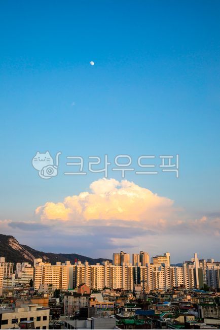 blue sky,Villa,evening glow,city,clouds,building,cloud,Nowongu,Junggyedong,Hagyedong,cityscape,sky,Sanggyedong,nature,real estate,Mt Bulam,seoul,apartment complex,moon,outdoors,sunset,nightfall,Wallpapers,apartment,landscape