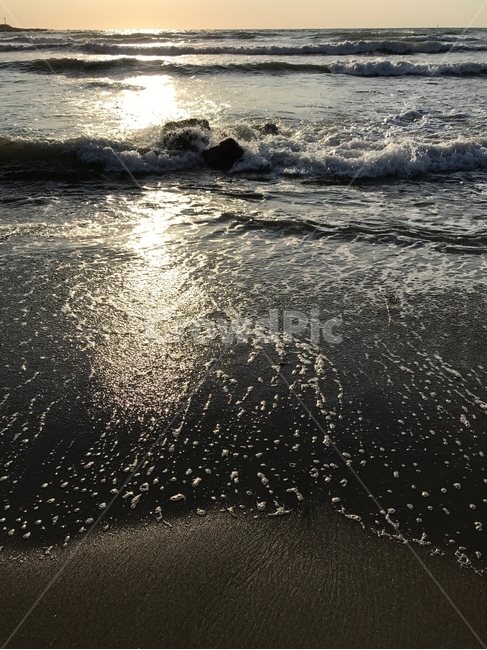 파도,바다,바닷가,해변,웨이브,해질녘,오후,석양,물결,물,모래,모래사장,해수욕장,해,태양,자연,풍경,nature,landscape,sea,ocean,대양,water,outdoors,옥외