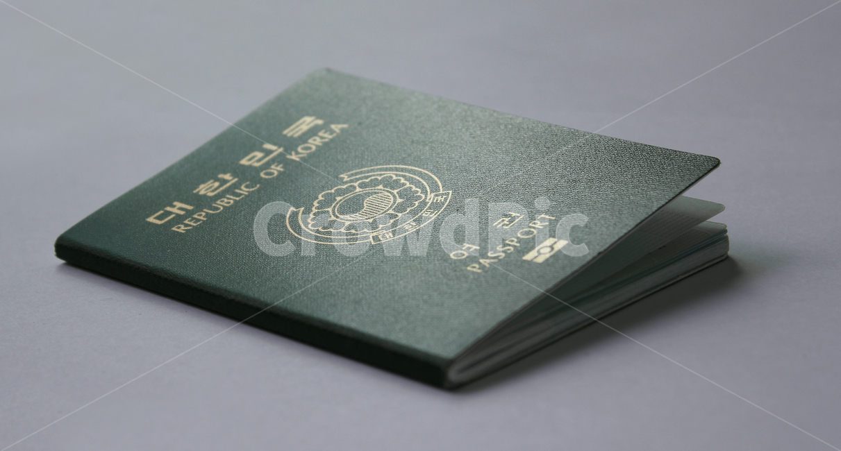 citizen,Korean passport,business,pass,emigration,objects,korea,security,identification,passport,Republic of Korea passport,identity,republicofkorea,id,international,thing,card