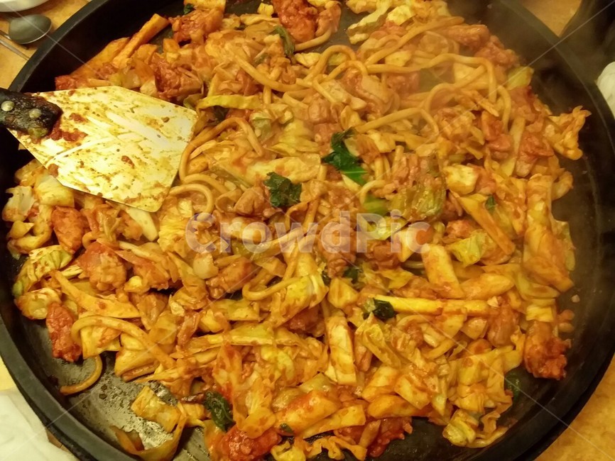 닭갈비,철판,우동사리,양배추,춘천