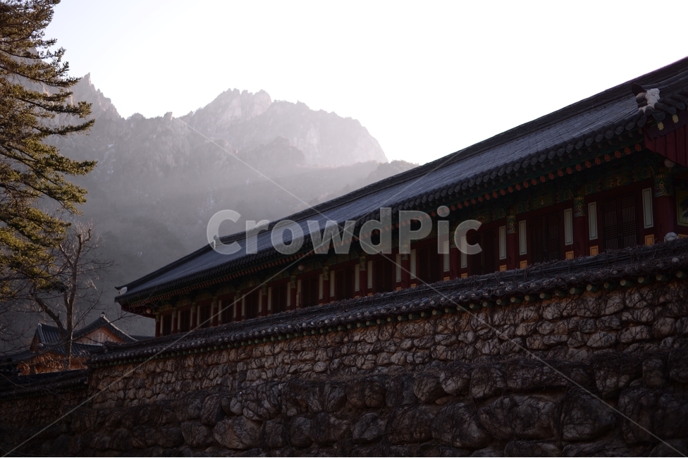 산,절,일몰,석양,풍경,한국전통,한국문화,korean traditional,korean culture,종교,신앙,religion,belief,faith,건축물,건물외관,exterior,building,structure,architecture,construction