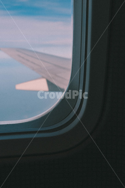 비행기,창문,창,구름,날개,하늘,여행,휴가,traveling,vacation,trip,교통,교통수단,traffic,transportation