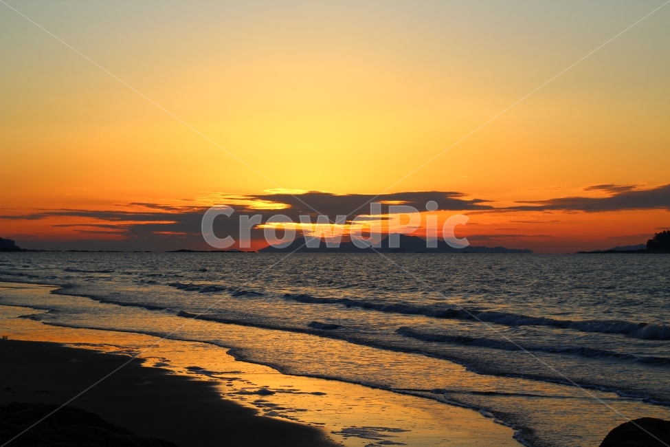 바다,노을,석양,서해,황혼,자연,풍경,nature,landscape,해변,바다,beach,sea,outdoors,옥외,dusk,dawn,새벽,red sky,붉은 하늘,sky,하늘,sunset,일몰