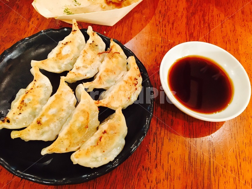 만두,교자,음식,food,dish,음식,식재료,요리,food,cook,meal,dishes,food reserves,중식,중국음식,중화요리,chinese food,chinese dishes,chinese meal,chinese cook