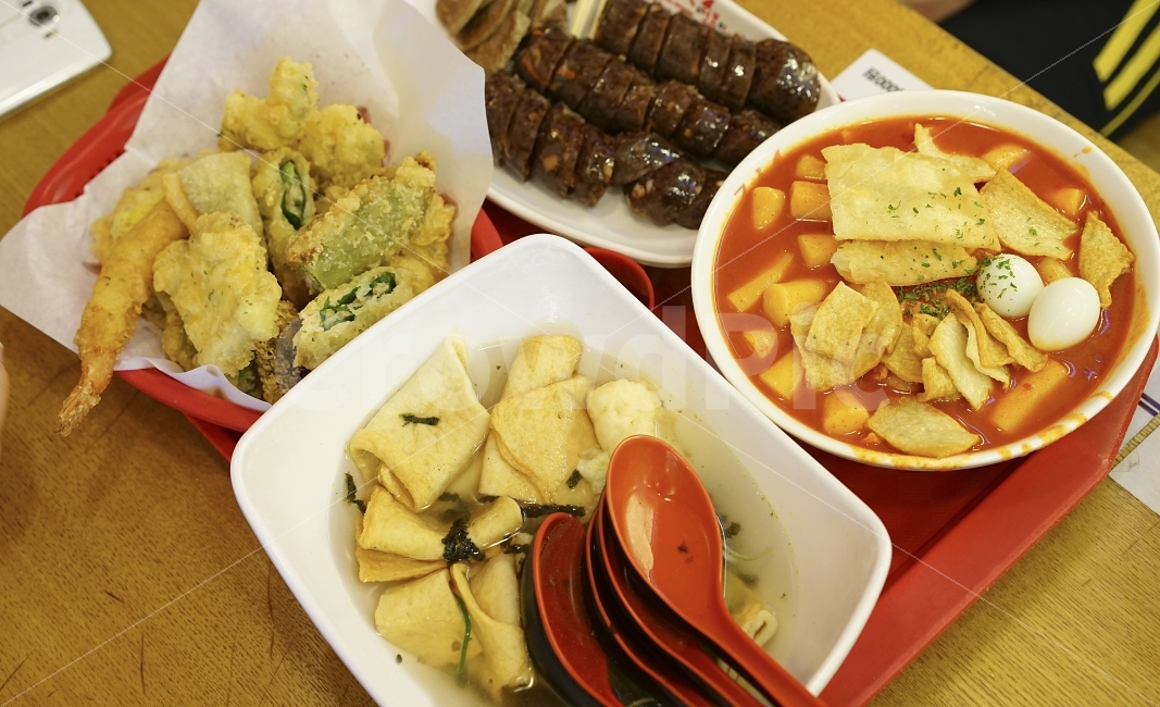 분식,먹방,떡볶이,오뎅,순대,튀김,간식,분식류,오뎅국,먹거리,매콤,음식,식재료,요리,food,cook,meal,dishes,food reserves,한식,한국음식,한국요리,korean food,korean dishes,korean meal,korean cook,디저트,간식,후식,dessert,snack