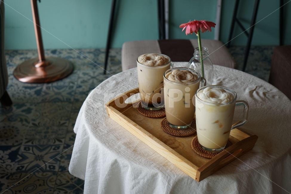 카페,커피,3,coffee,테이블,분위기