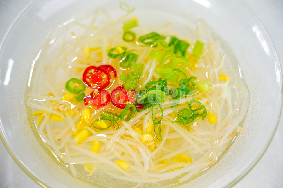 콩나물,요리,음식,냉국,고추,대파,반찬,음식,식재료,요리,food,cook,meal,dishes,food reserves,한식,한국음식,한국요리,korean food,korean dishes,korean meal,korean cook