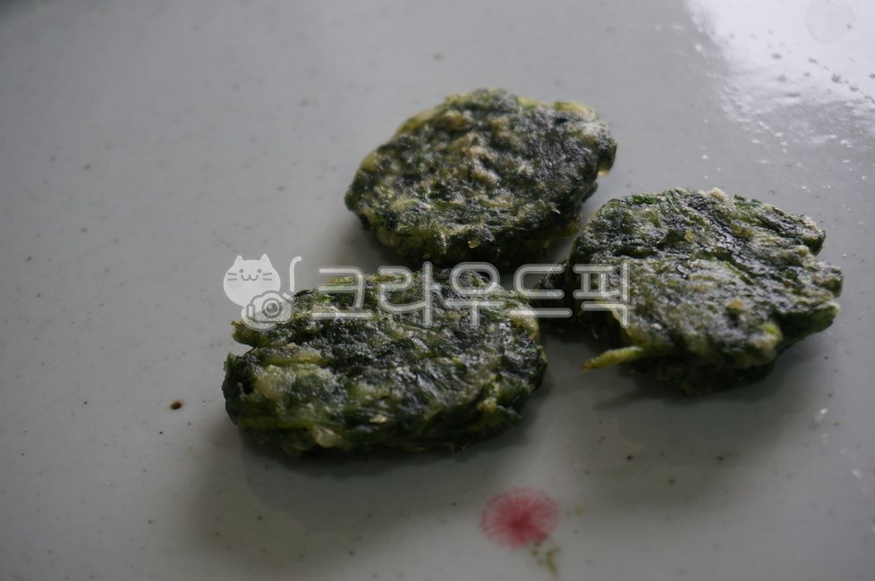 쑥, 쑥부침, 쑥전, mugwort, dish, 사진,이미지,일러스트,캘리그라피 - joyfulharu작가