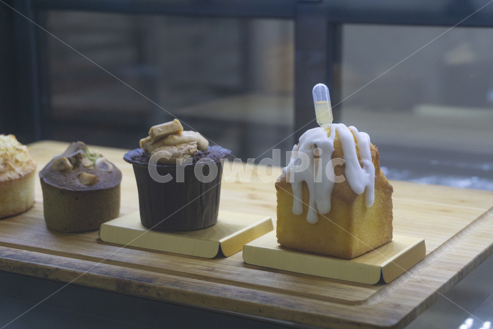 creme,dessert,디저트,food,음식,cream,크림,cake,케이크,cupcake,컵케이크,confectionery,sweets,과자,디저트,간식,후식,dessert,snack