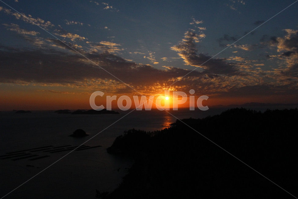 노을,하늘,구름,바다,일몰,sky,sunset,자연,풍경,nature,landscape,한국자연풍경,한국자연경관,korea nature landscape,outdoors,옥외,red sky,붉은 하늘,dawn,새벽,dusk,황혼,sunlight,햇빛