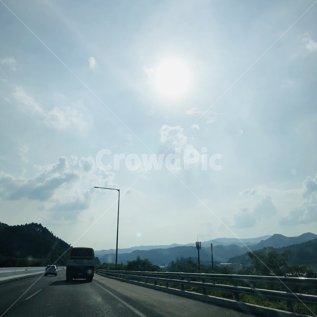 고속도로,자동차,해,태양,구름,파란,하늘