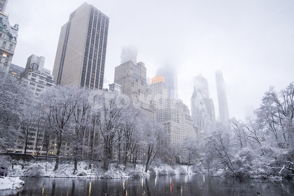nature,자연,outdoors,옥외,눈,흰눈,호수,뉴욕,미국,겨울,서리,snow,winter,lake,newyork,usa,city,buildings,light,겨울,계절,winter,season