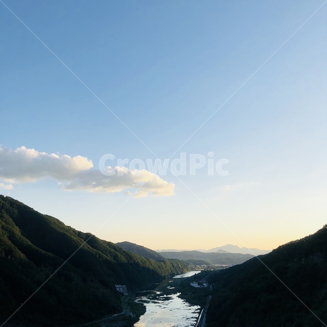 파라안하늘,예쁜하늘,풍경,능선,산,산세,자연,풍경,nature,landscape,outdoors,옥외,mountain,water,물