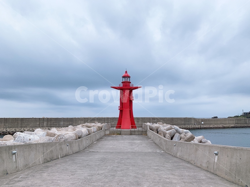 빨간색,등대,흐린하늘,제주도,쇠소깍,등대,lighthouse