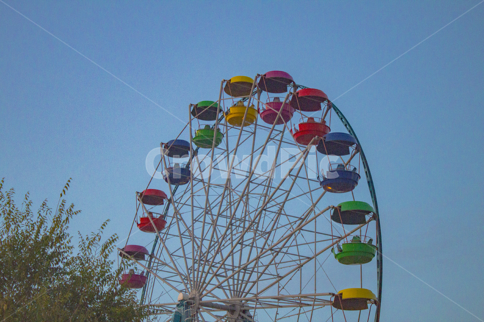 amusementpark,놀이공원,관람차,하늘,구름,놀이공원,놀이동산,놀이터,amusement park,playground