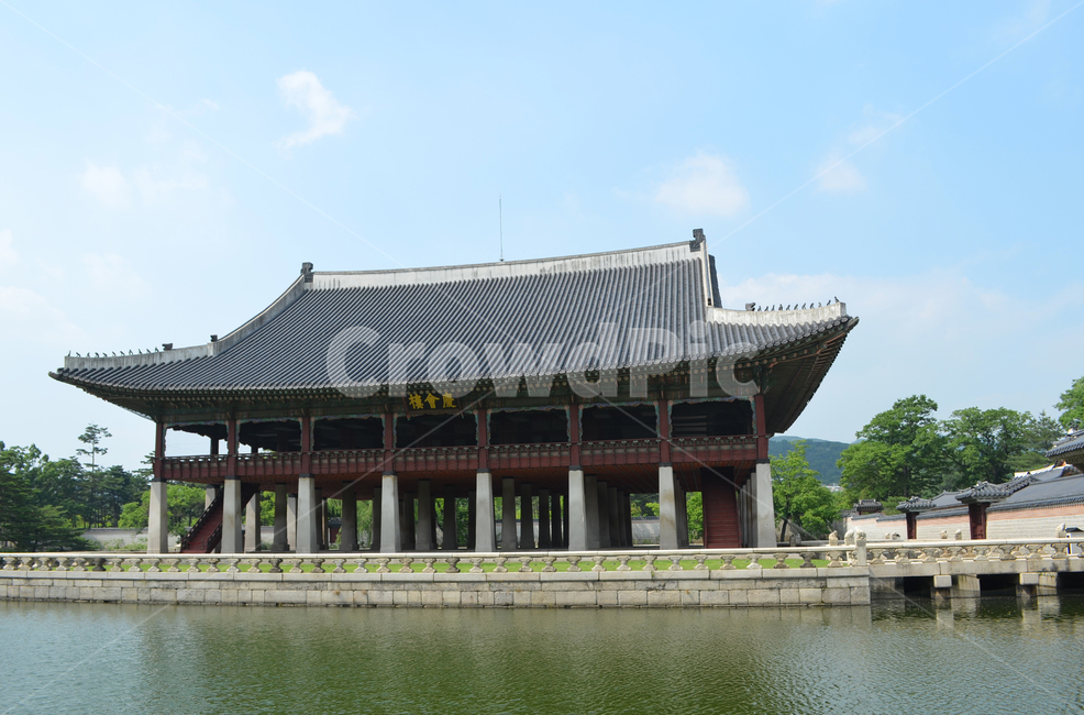 경복궁,한국,한국건축,architecture,palace,건축물,water,물,nature,자연