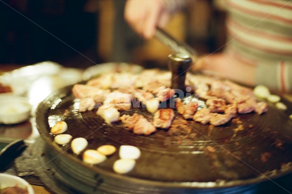 삼겹살,음식,솥뚜껑,고기,구이,솥뚜껑삼겹살,돼지고기,음식,식재료,요리,food,cook,meal,dishes,food reserves
