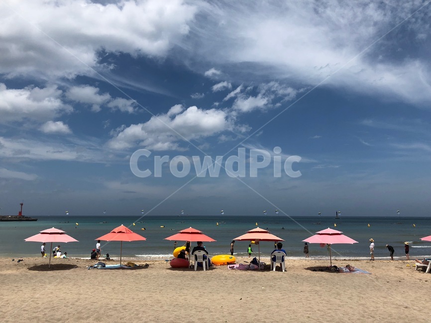 제주,제주도,해변,백사장,하늘,구름,여름,한국,여행지,jeju,jejudo,sky,summer,korea,sea,바다
