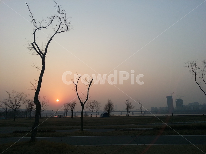 노을,한강,강변,풍경,nature,자연,outdoors,옥외,나무,sunset,park,picnic,그라데이션,일몰