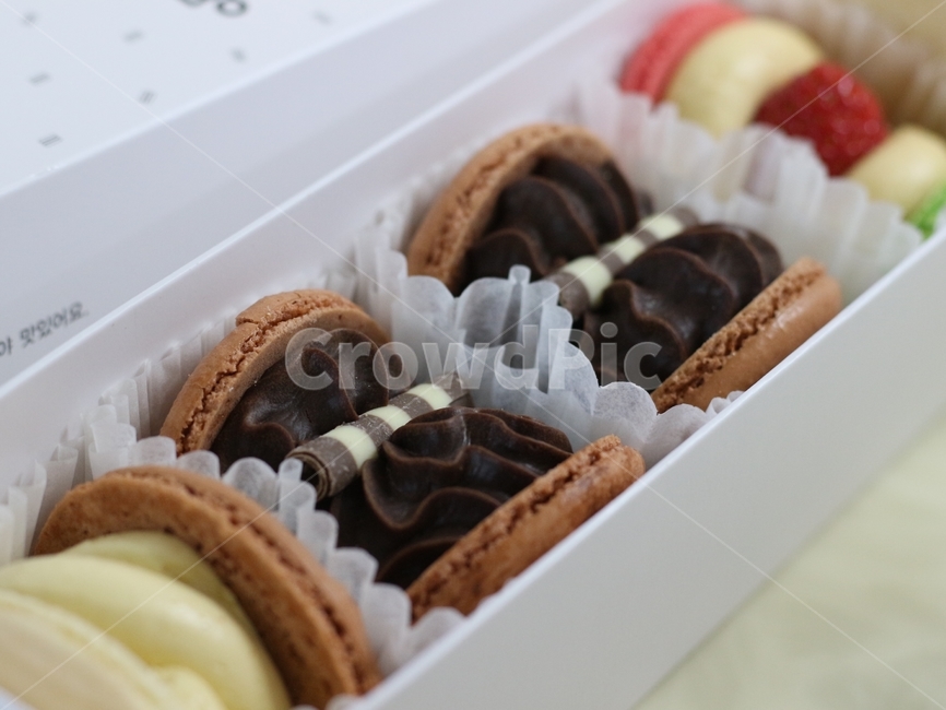 마카롱,초코,달콤,디저트,초코마카롱,포장,음식,식재료,요리,food,cook,meal,dishes,food reserves,디저트,간식,후식,dessert,snack