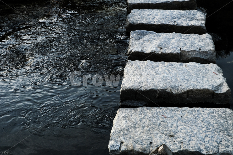 시냇물,냇가,징검다리,돌,길,자연,풍경,nature,landscape,path,통로,walkway,보도,slate,슬레이트,sidewalk,pavement,포장