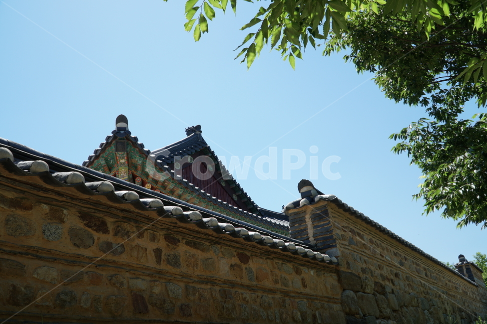 한옥,기와,절,사찰,전통,처마,불교,종교,건축물,건축양식,한국,상징,Buddhism,korea,koreanhouse,traditional,한국전통,한국문화,korean traditional,korean culture,건축물,건물외관,exterior,building,structure,architecture,construction