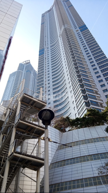 building,고층건물,건물,city,시티,town,도시,메타폴리스,건축물,건물외관,exterior,building,structure,architecture,construction