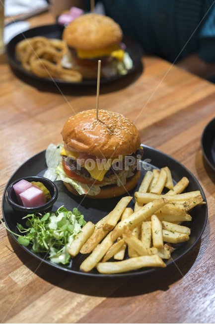 버거,햄버거,버거세트,수제버거,햄버거세트,포테이토,음식,식재료,요리,food,cook,meal,dishes,food reserves,양식,서양음식,서양요리,western food,western dishes,western meal,western cook