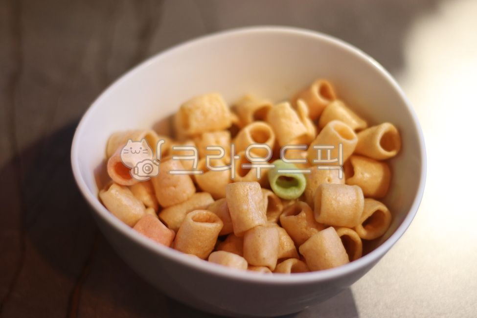 Snacks,snacks,side dishes,finger snacks,macaroni,macaroni snacks