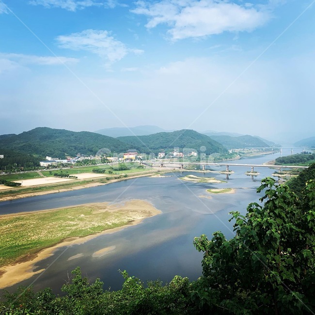 outdoors,nature,자연,풍경,land,water,물,scenery,옥외,강,landscape,하늘,부여,곰나루,다리,산