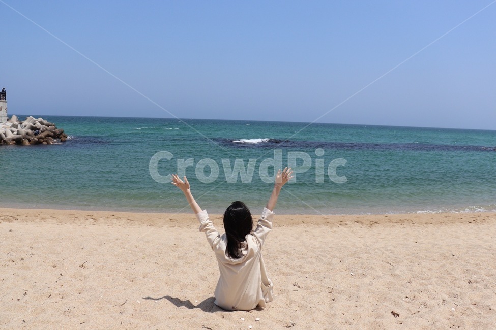 여행,바다,자연,여자,동해,동해바다,해변,물,nature,coast,beach,해변,바다,beach,sea,사람,인물,인간,human,person,여성,여자,woman,female,lady,여행,휴가,traveling,vacation,trip