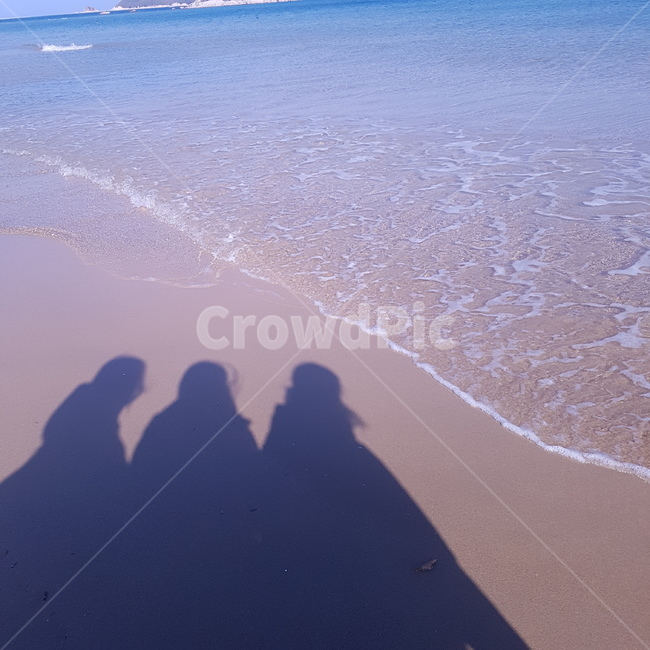 여행,친구,우정,바다,그림자,해변의그림자,여자,3명,잔잔한파도,travel,sea,휴가,해변,파도,겨울,계절,모래사장,해변,바다,beach,sea,인물실루엣,사람실루엣,character silhouette,human silhouette,여행,휴가,traveling,vacation,trip,nature,자연,outdoors,옥외