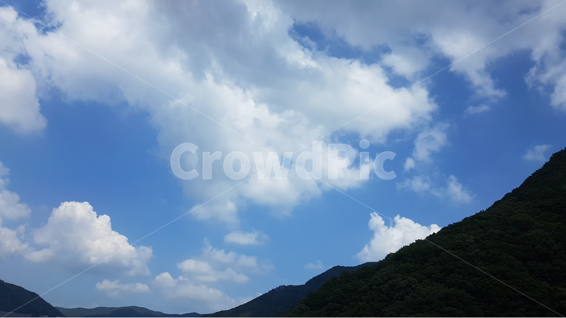 하늘,풍경,자연,산,sky,blue,moutain,cloud,구름,자연,풍경,nature,landscape,outdoors,옥외,weather,날씨,cumulus,적운,azure sky,푸른 하늘