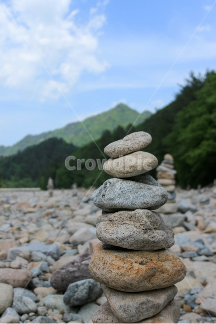 감성,돌탑,절,바위,소원,하늘,자연,산,나무,돌,암석,계곡,탑,구름,여름,맑음,회색,파란색,자연,풍경,nature,landscape,한국자연풍경,한국자연경관,korea nature landscape,한국전통,한국문화,korean traditional,korean culture,종교,신앙,religion,belief,faith,pebble,다루기 완고한 동물,rubble,파편