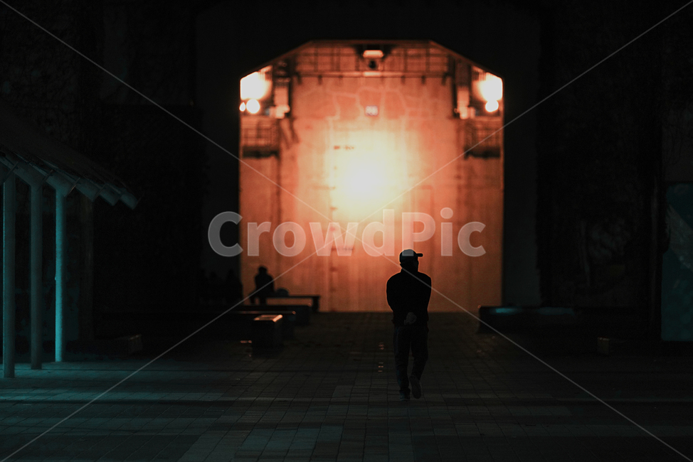 실루엣,터널,light,빛,flare,플레어,human,인간,flooring,사람,person,인물실루엣,사람실루엣,character silhouette,human silhouette