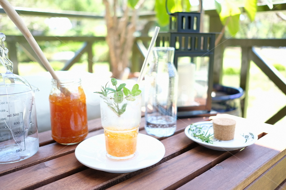 홈카페,정원,야외,beverage,drink,마실것,여유,주말,정원파티,가드닝,gardening,음료수,drink,beverage