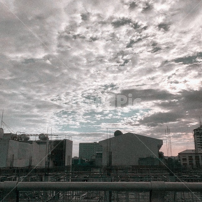 구름,하늘,풍경,자연풍경,파란하늘,cloud,sky,감성,건축물,건물외관,exterior,building,structure,architecture,construction