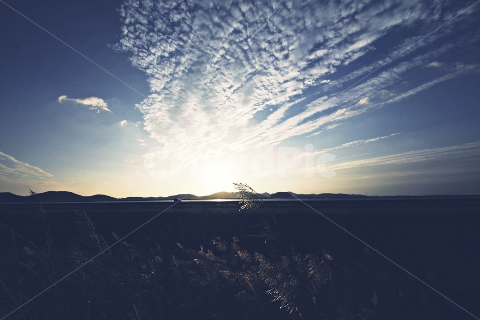 풍경사진,landscape,오두막,sunset,wind,자연,풍경,nature,landscape,outdoors,옥외,flare,플레어,light,빛,sunlight,햇빛