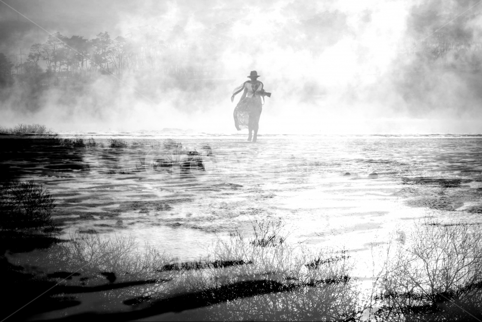 water fog,Model,multiple exposure,Grayscale,Soyangho