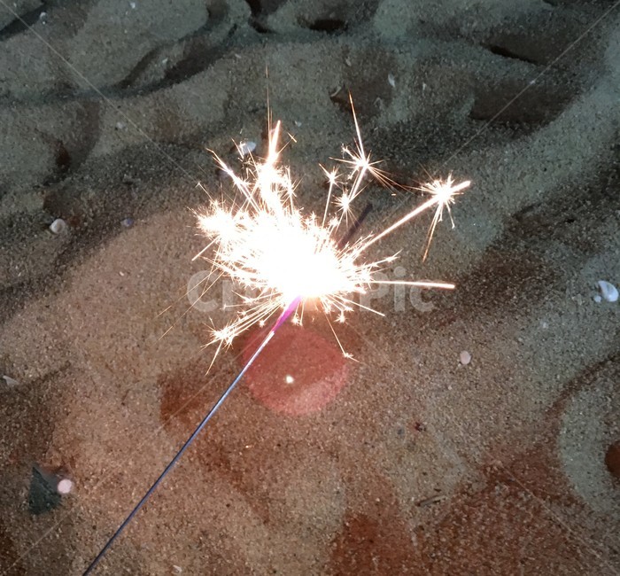 스파크,불꽃놀이,감성,바다,sea,여행,trip,fireworks