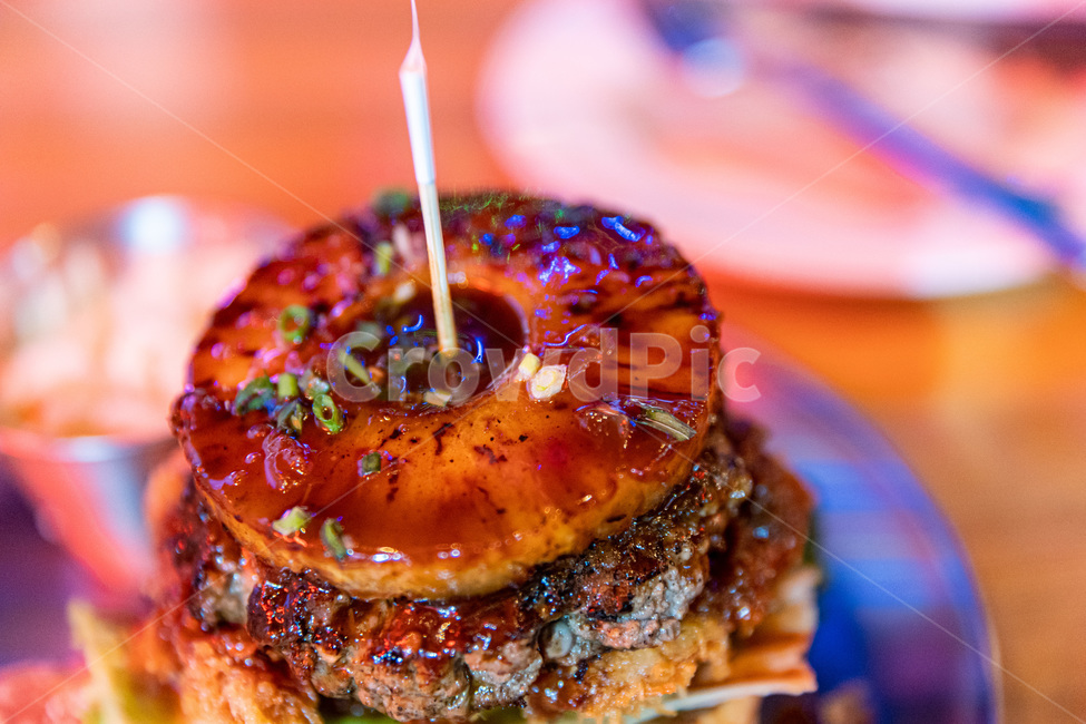 고기,meat,수제버거,요리,cook,양식,서양음식,서양요리,bread,빵,햄버거,수제,식재료,재료,meal,음식,식재료,요리,food,cook,meal,dishes,food reserves,양식,서양음식,서양요리,western food,western dishes,western meal,western cook