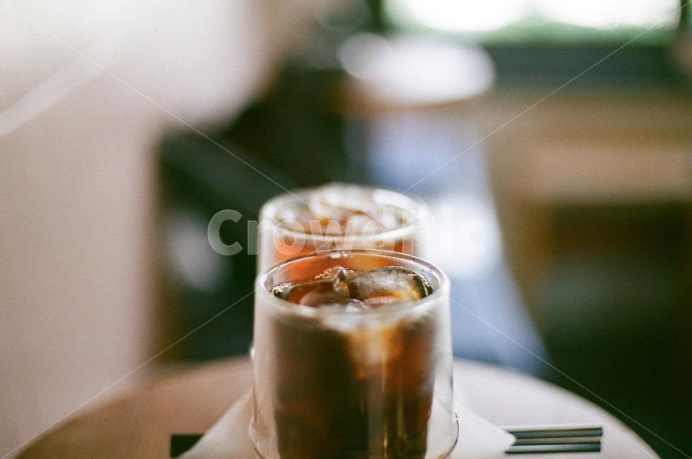 아메리카노,커피,감성,일상,스냅,얼음,아이스아메리카노,필름,커피,카페,coffee,cafe,감성,sensible,feeling
