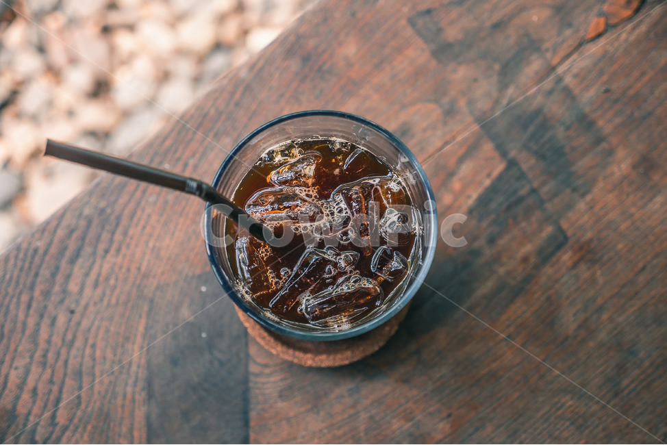 아이스아메리카노,아메리카노,커피,아이스커피,얼음,음료,드링크,coffee,americano,롱블랙,longblack,ice,iced,빨대,시원한,시원한음료,청량한음료,아메리카노아이스,아메리카노커피,커피,카페,coffee,cafe