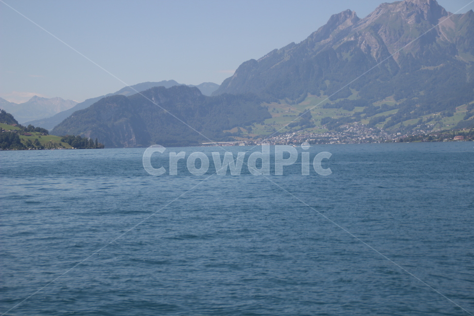 스위스,루체른,호수,swiss,luzern,lucerne,lake,자연,풍경,nature,landscape,해외,외국,세계,foreign,oversea,world,세계자연풍경,해외자연풍경,외국자연풍경,world nature landscape,land,땅,outdoors,옥외,water,물,sea,바다,ocean,대양,shoreline,해안선,promontory,곶