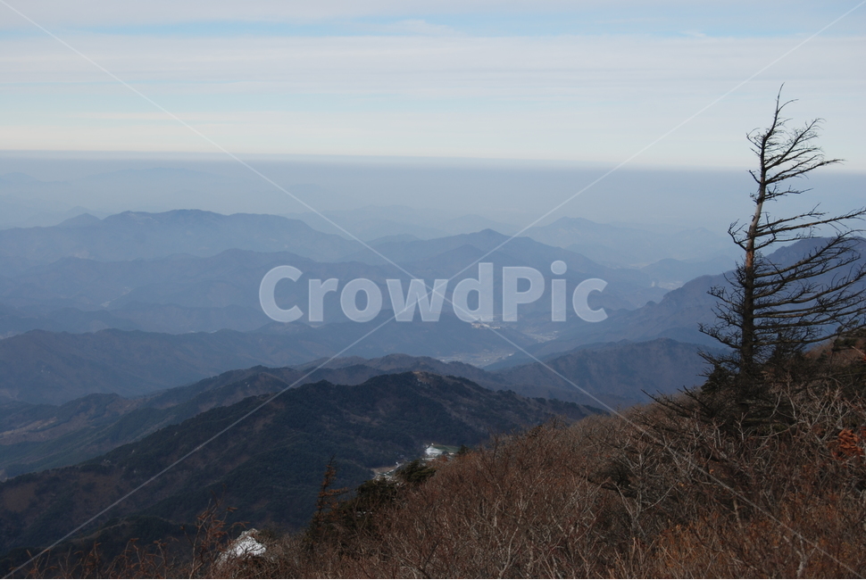 덕유산,자연,겨울산,탐방로,휴양림,겨울,계절,winter,season,자연,풍경,nature,landscape,한국자연풍경,한국자연경관,korea nature landscape,outdoors,옥외,mountain,산,mountain range,산맥