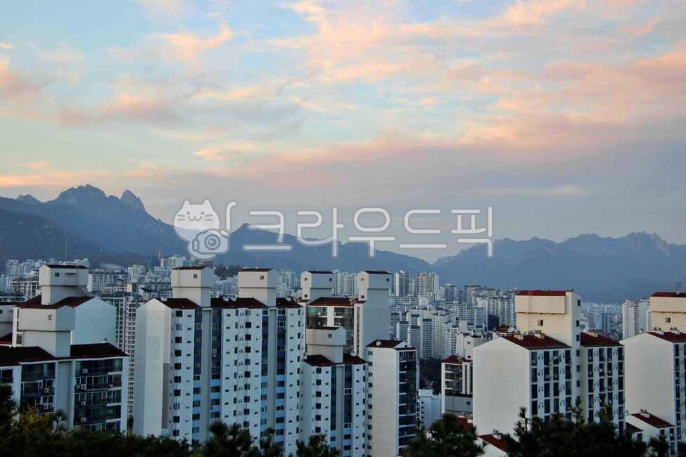 서울,성북구,개운산,개운산공원,북한산,건물,도시,시티,고층건물,building,urban,city,highrise