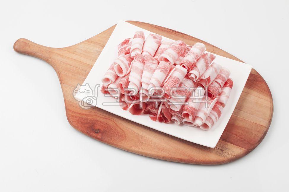 돼지고기,국거리,음식,육류,고기,요리,식사,건강,빨간색,신선,접시,대패삼겹살,돼지