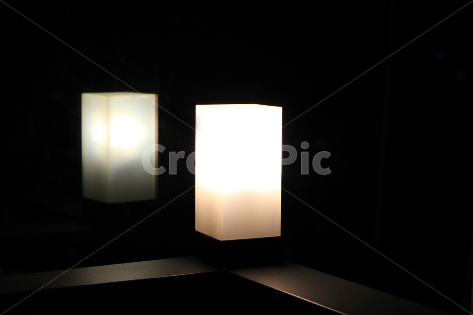 무드등,전등,조명,light,gentlelight,감성조명,무드,감성,분위기,흑백,빛,따뜻함