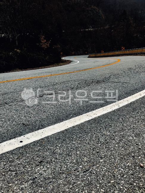 모래재,꼬부랑길,드라이브코스,산,산맥,겨울길